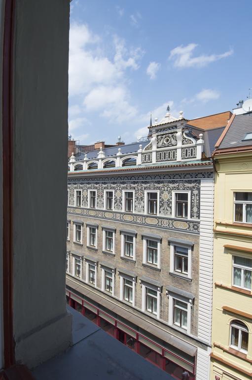Apartment Skorepka 4 Prague Luaran gambar